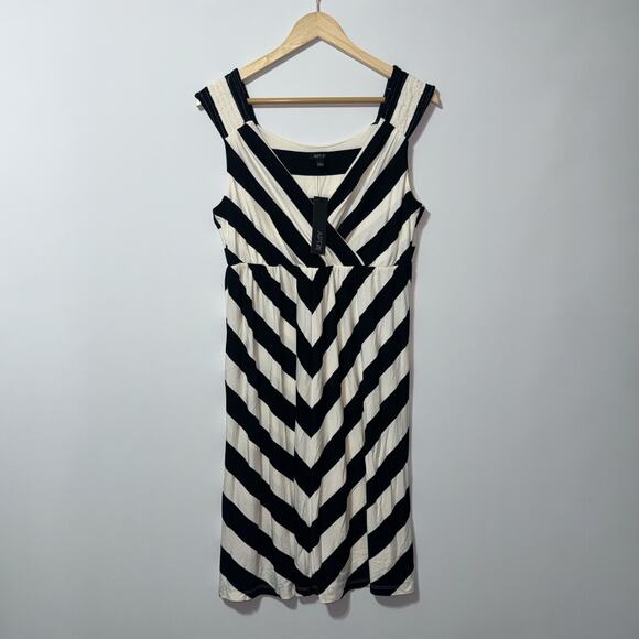 Apt. 9 black and white dress women’s size large NWT - Picture 1 of 9